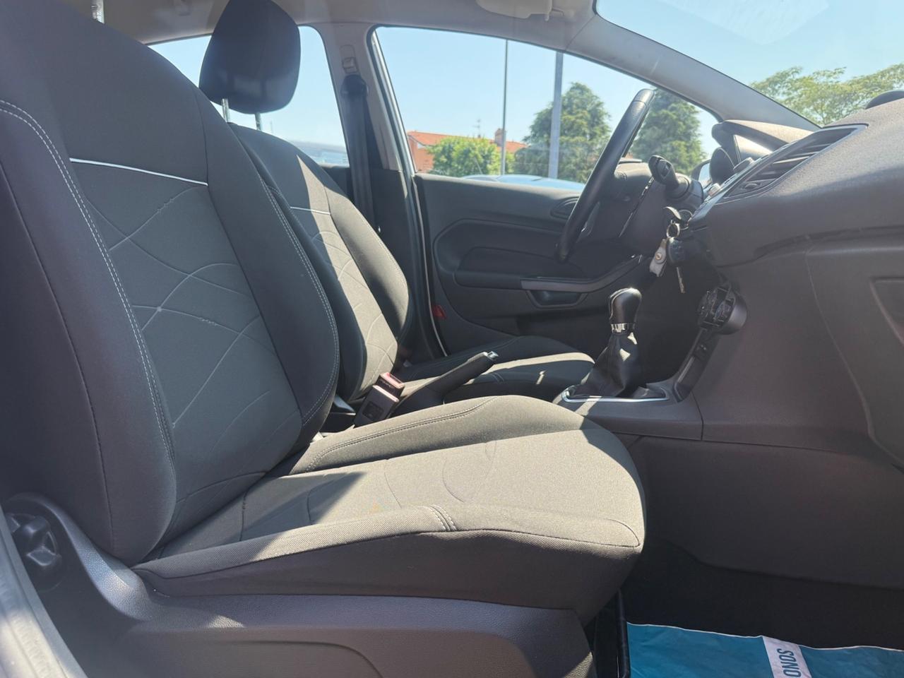 Ford Fiesta 1.2 60CV 5 porte Titanium