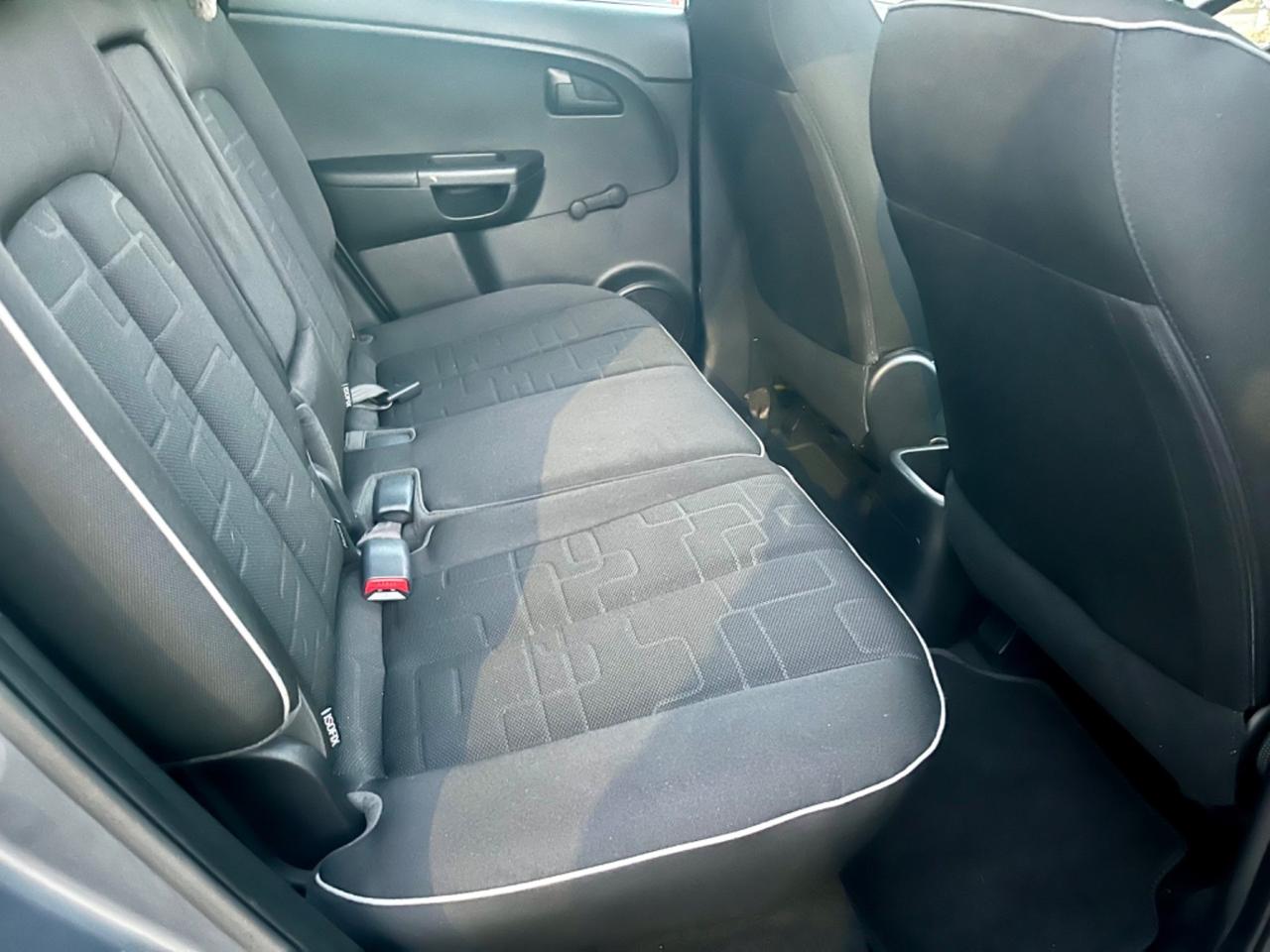 Kia Venga 1.4benz 2011 152.000km perfetta per neopatentati