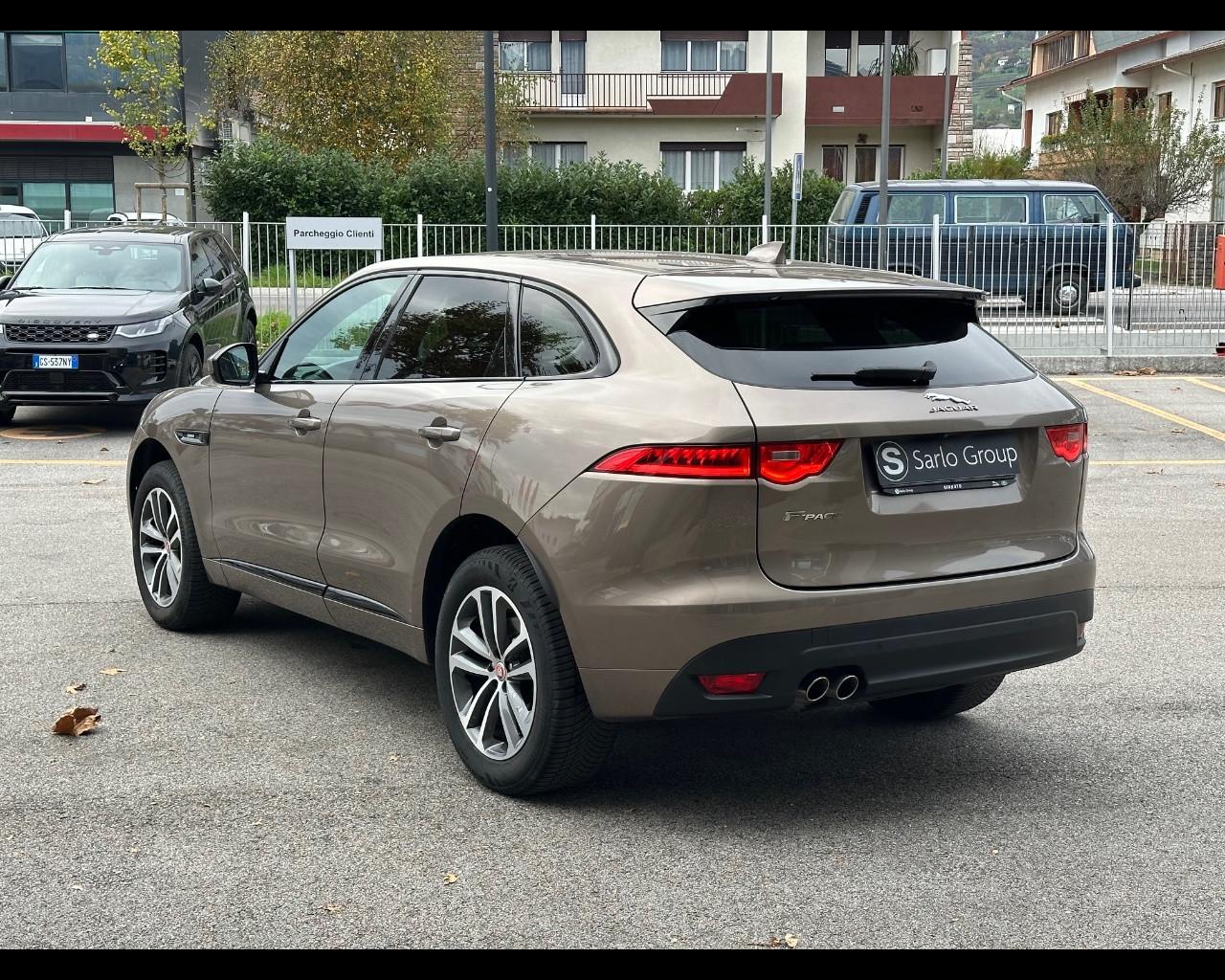 JAGUAR F-Pace (X761) - F-Pace 2.0 D 180 CV AWD aut. R-Sport