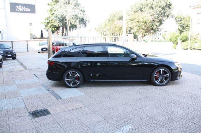 AUDI A4 40 TDI quattro S tronic S line edition