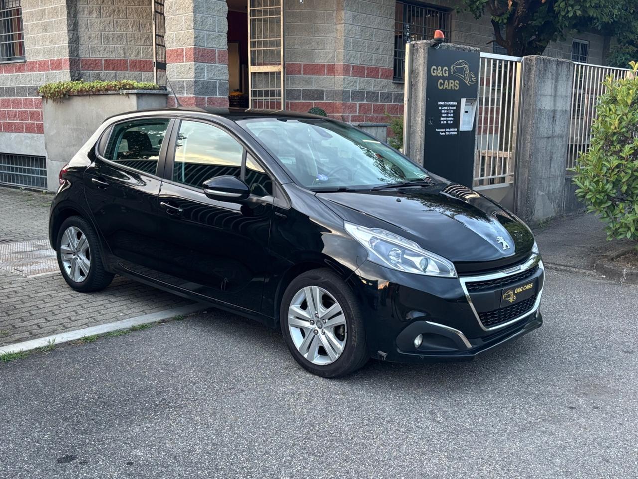 Peugeot 208 PureTech 82 5 porte Allure
