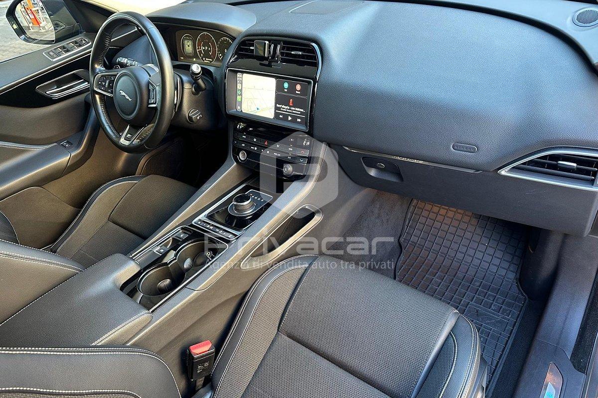 JAGUAR F-Pace 2.0 D 180 CV AWD aut. R-Sport