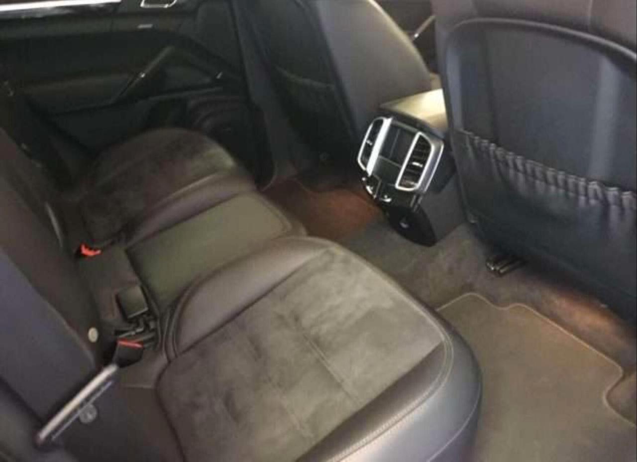Porsche Cayenne 3.0 Diesel Platinum Edition