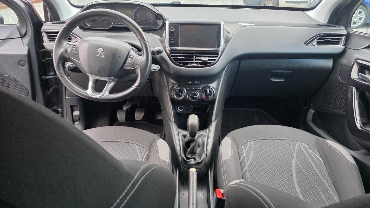 Peugeot 208 1.4 HDi 68 CV 5 porte Allure