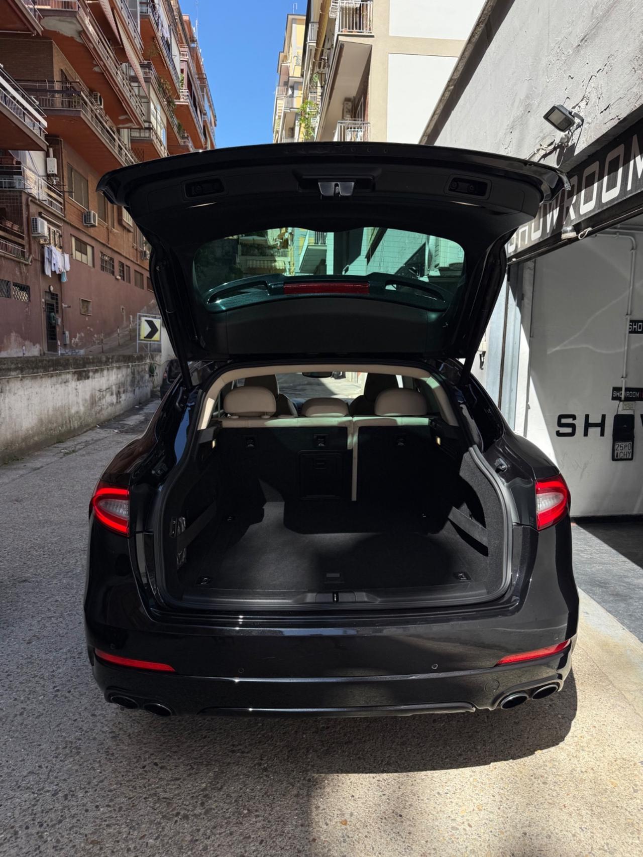 Maserati Levante V6 Diesel 275 CV AWD Gransport