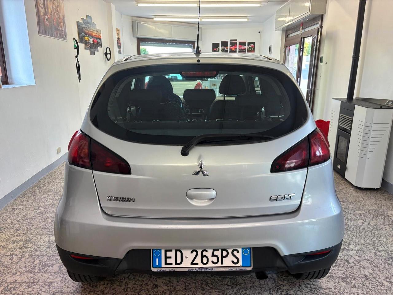 Mitsubishi Colt 1.1 12V 3p. Inform