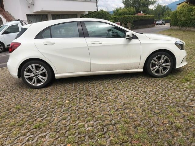 Mercedes-benz A 180 d Business