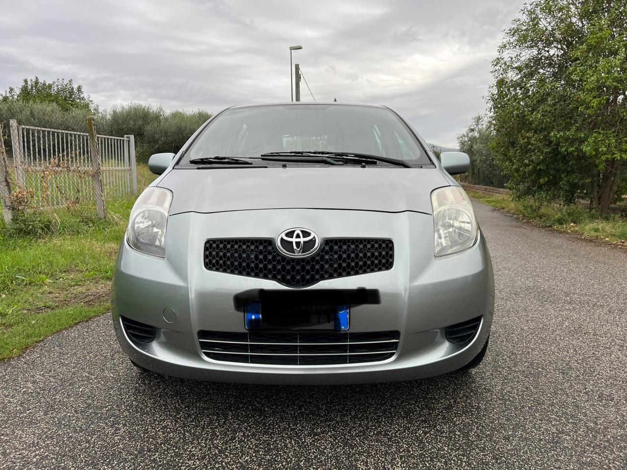 Toyota Yaris 1.3 5 porte