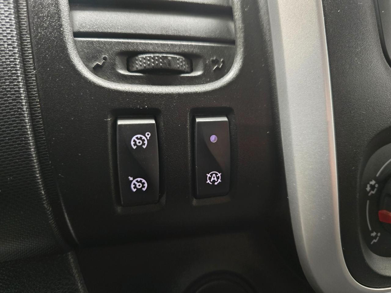 Renault Trafic T29 2.0 dCi 120CV PL-TN Intens 2020