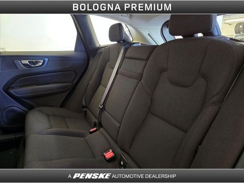 Volvo XC60 B4 (d) AWD Geartronic Momentum Pro