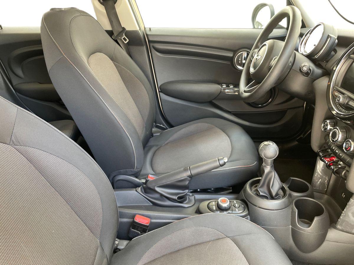 MINI Mini IV F55 2018 5p - Mini 5p 1.5 One 75cv