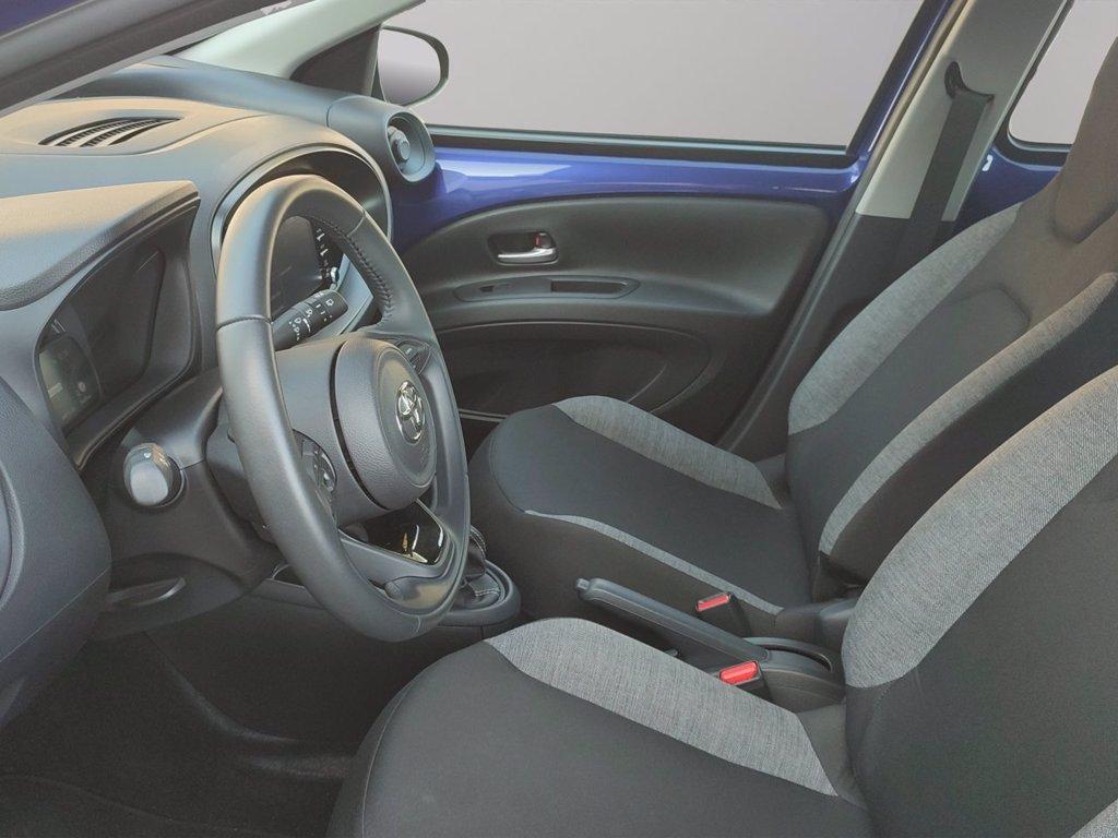 TOYOTA Aygo x 1.0 active 72cv del 2023