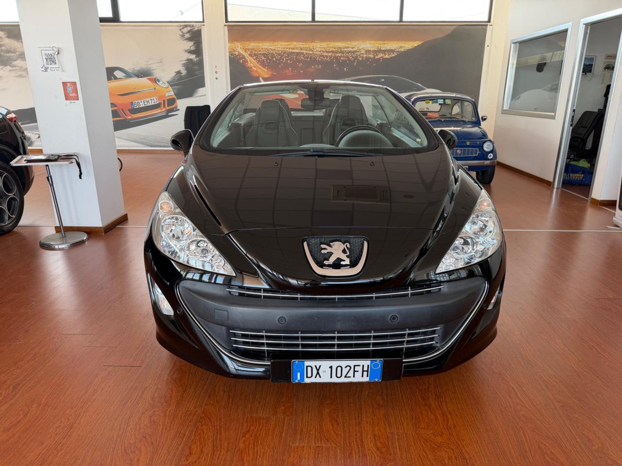 Peugeot 308 2.0 HDi 140CV CC Féline