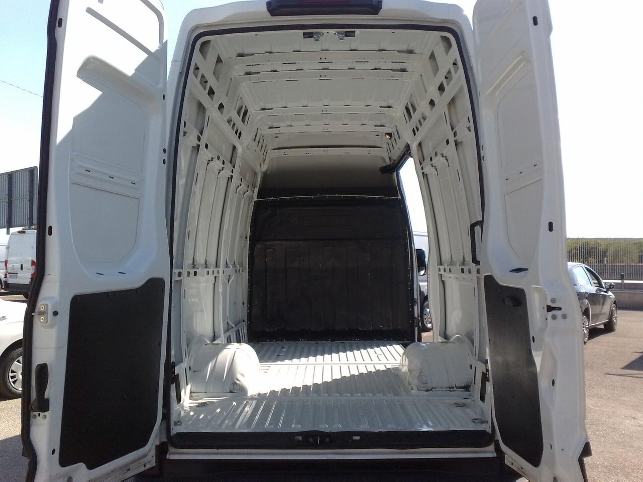 Iveco Daily 35c14 2.3hpt tetto alto AUTOMATICO - 2018