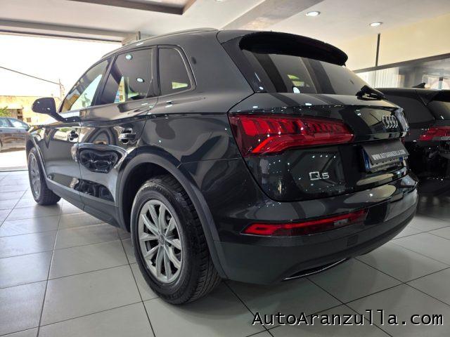 AUDI Q5 2.0 TDI 150CV Business Navi