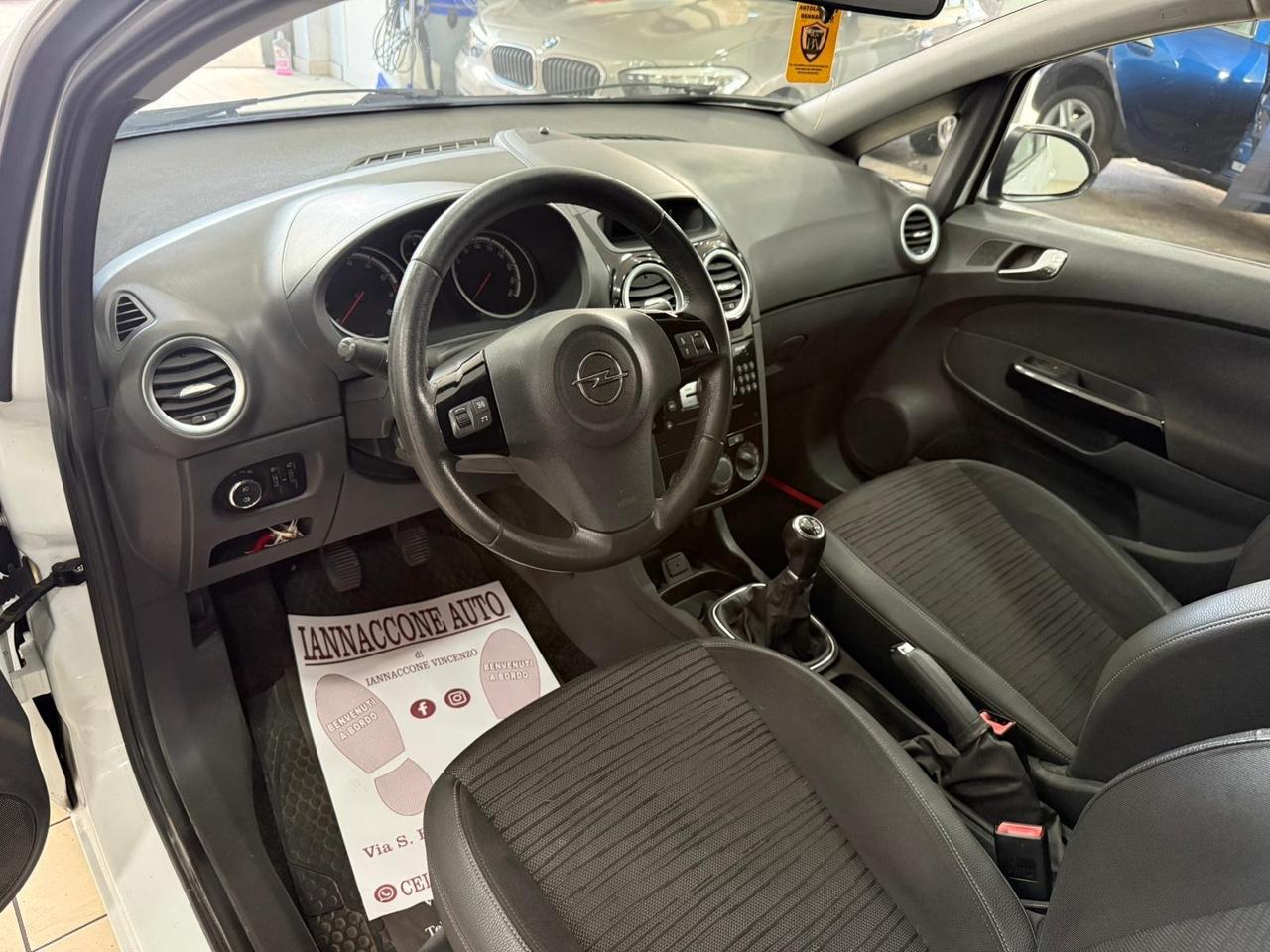 Opel Corsa 1.2 gpl 2014 restyling