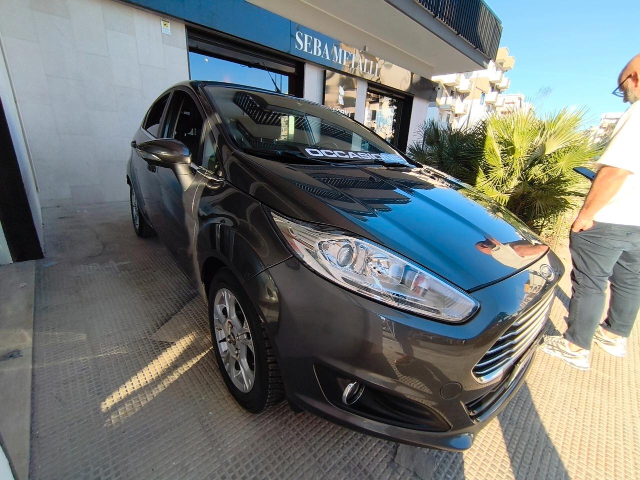 Ford Fiesta 1.5 TDCi 75CV 5 porte Titanium