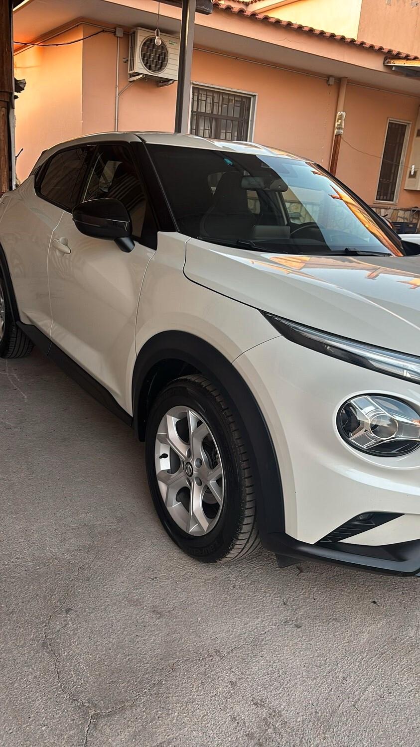 Nissan Juke 1.0 DIG-T 114 CV N-Connecta