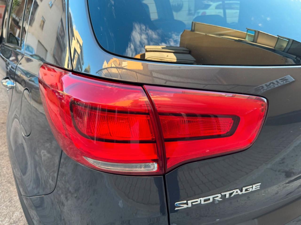 KIA SPORTAGE 1.7 CRDI 115 CV. TETTO APRIB.+CERCHI+NAVI