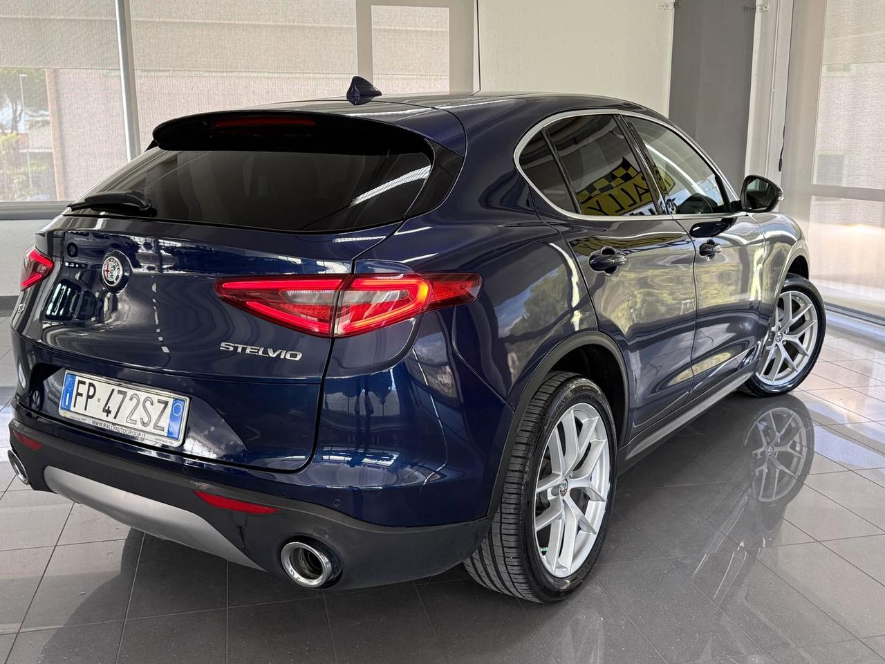 Alfa Romeo Stelvio Executive 2.2 TurboDiesel #7067