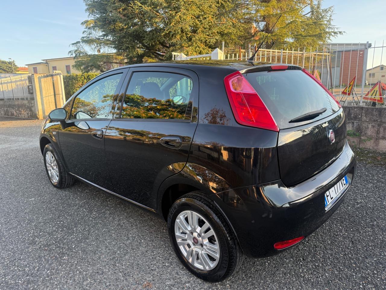 Fiat Punto 1.4 8V 5 porte Natural Power Street