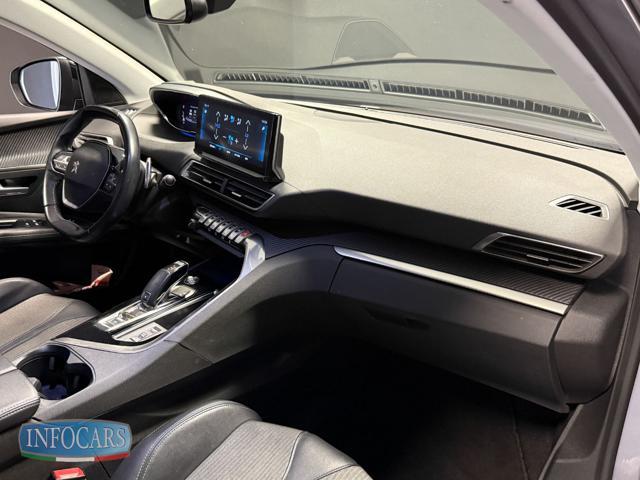 PEUGEOT 3008 BlueHDi 130 S&S EAT8 Allure