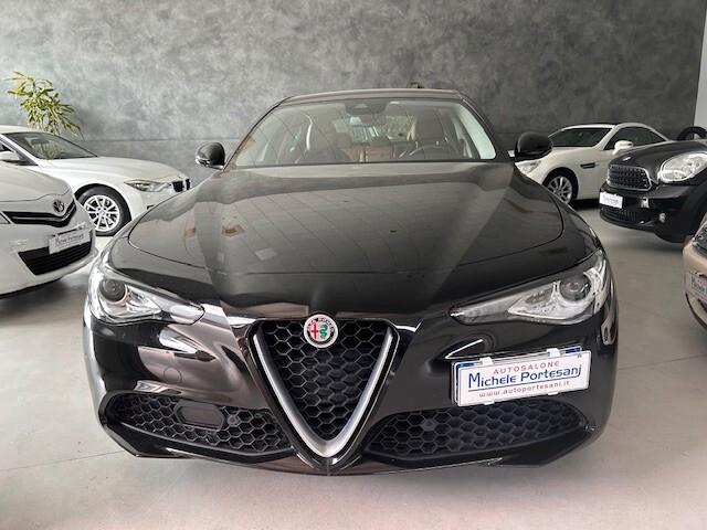 Alfa Romeo Giulia 2.2 Turbodiesel 180 CV Super