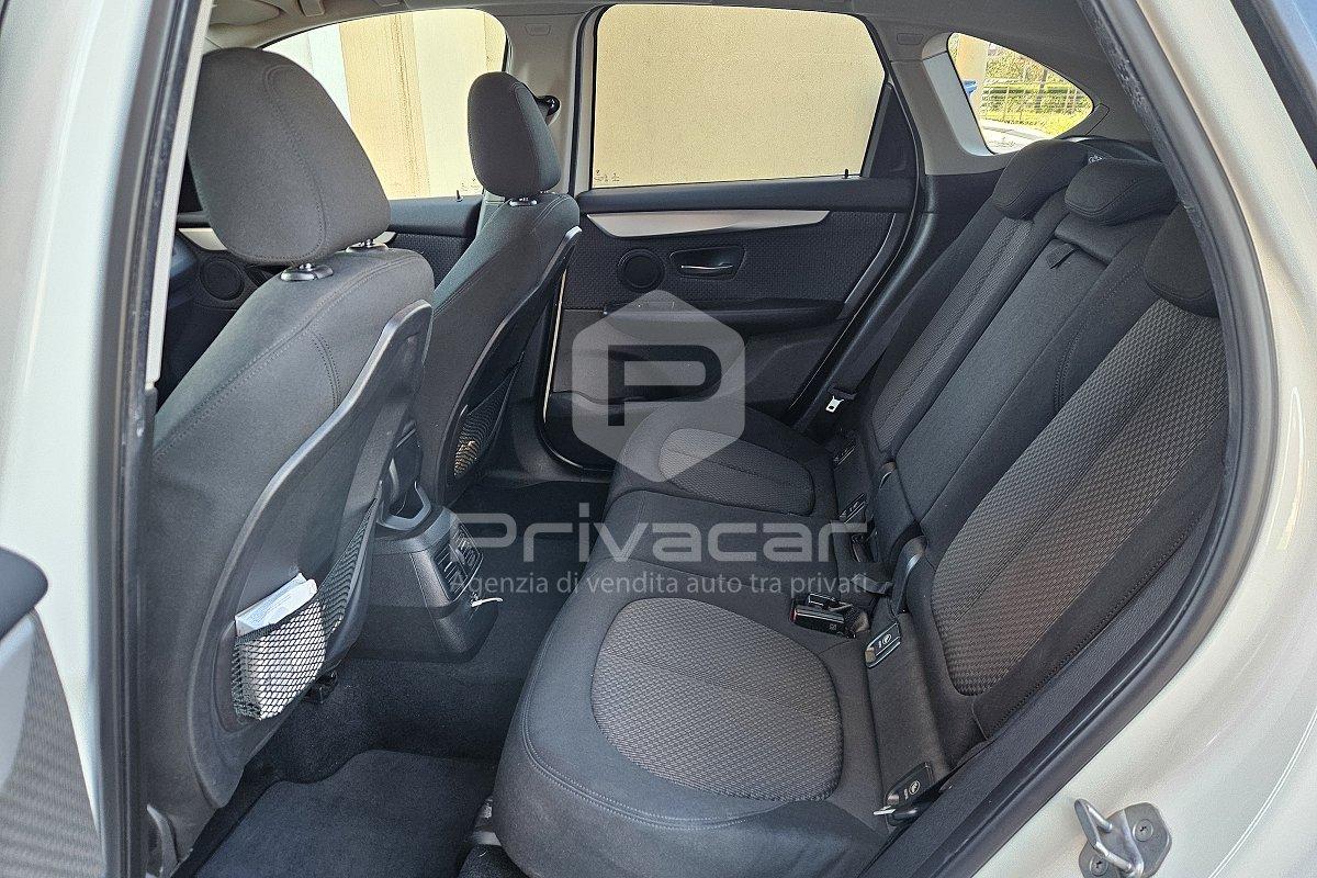 BMW 218d Active Tourer Luxury
