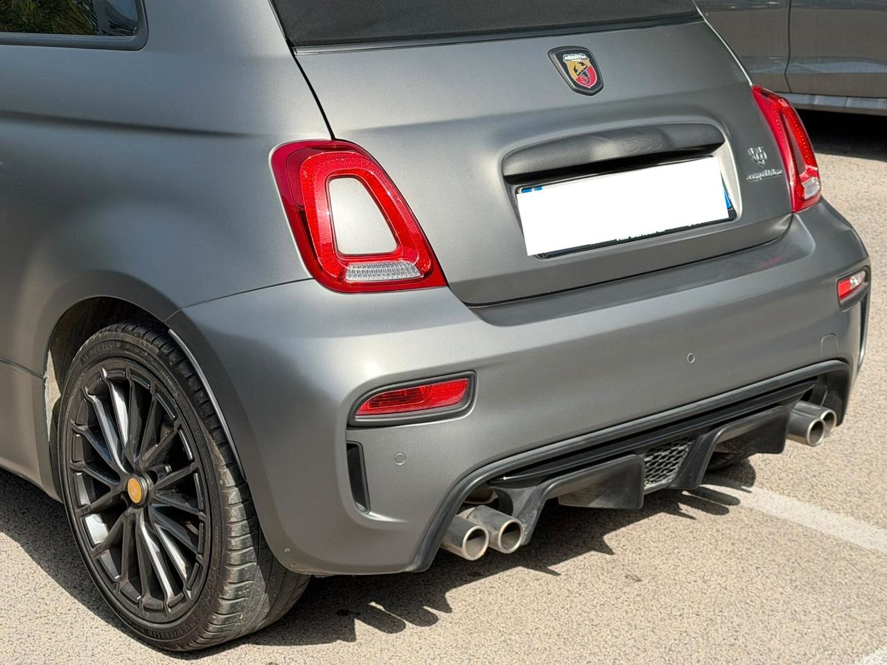 Abarth 595 C 1.4 Turbo T-Jet 180 CV Competizione