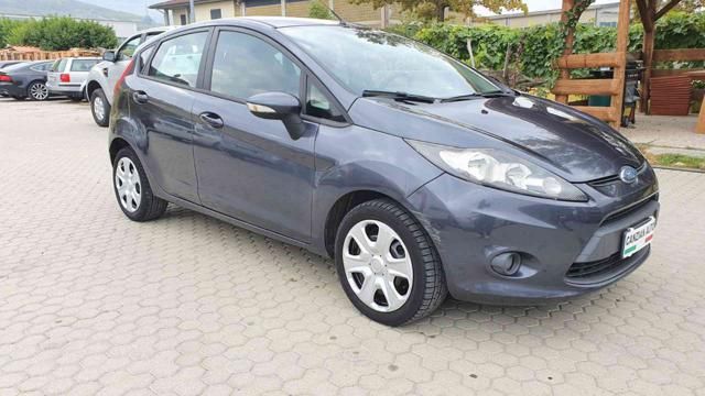 FORD Fiesta 1.4 TDCi 5P. ADATTA NEOPATENTATI