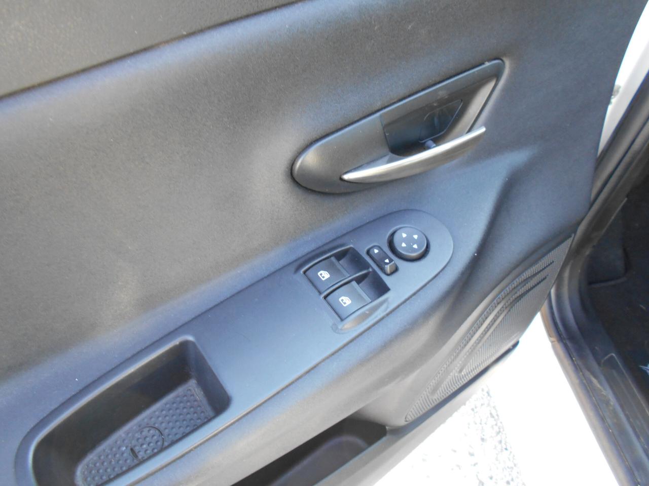 Lancia Ypsilon 1.2 69 CV 5 porte Gold