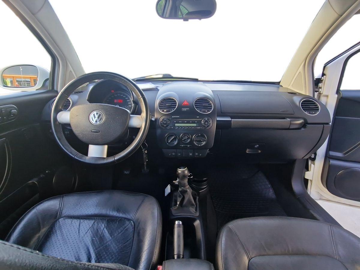 VOLKSWAGEN BEETLE 1.6 FL