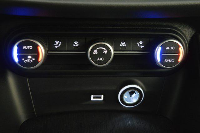 ALFA ROMEO Stelvio 2.2 Turbodiesel 190 CV AT8 Q4 Business