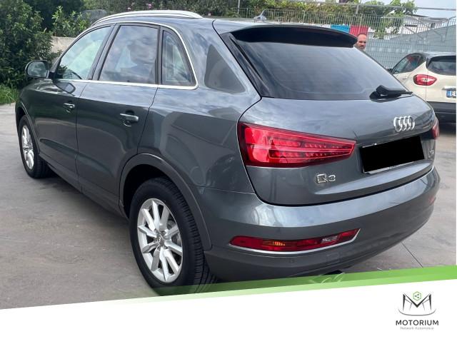 Audi Q3 2.0 TDI 150 CV Business