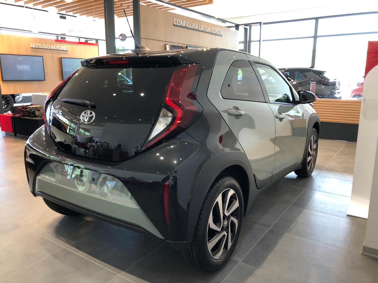 Toyota Aygo X 1.0 VVTI 72CV MT Benzina Trend
