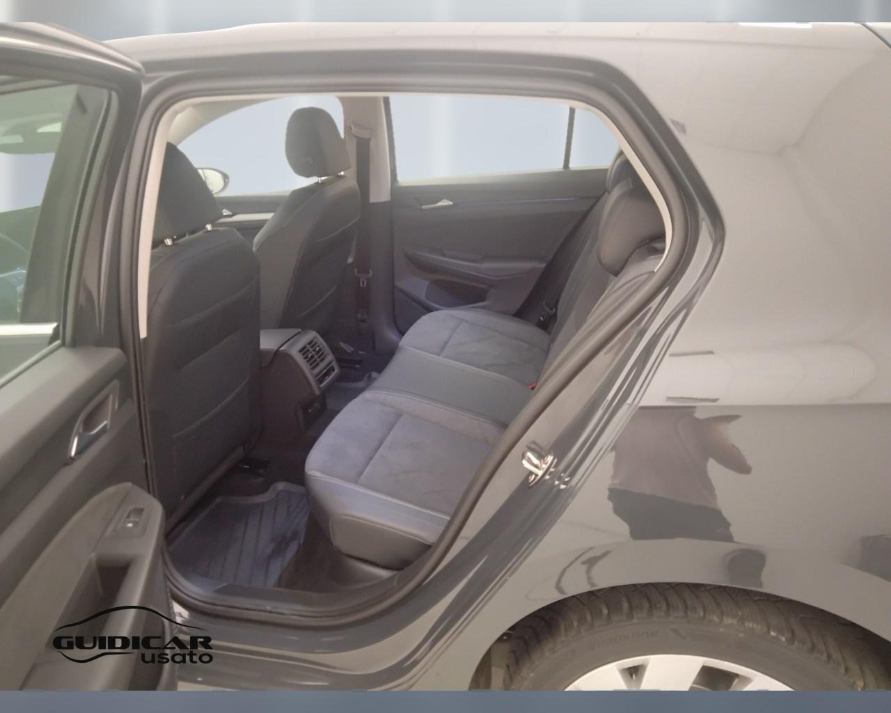 VOLKSWAGEN Golf VIII 2024 - Golf 1.5 tsi ehybrid Style 204cv dsg