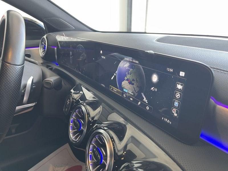 Mercedes-Benz Classe A A 180 d Automatic Premium Edition