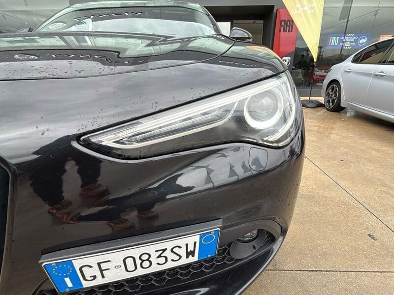 Alfa Romeo Stelvio 2020 2.2 t Business Q4 190cv auto