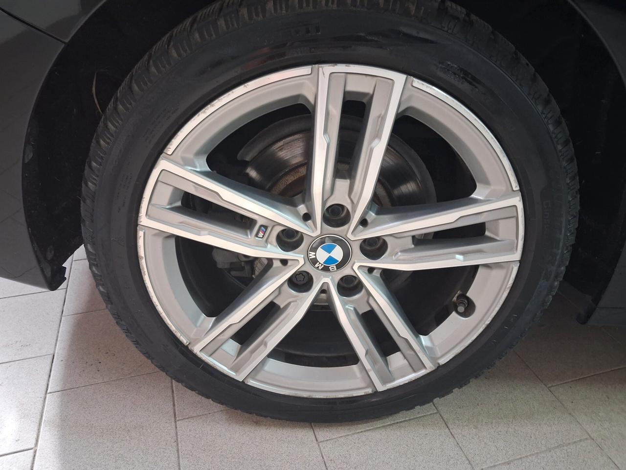 Bmw 116 116d 5p. Msport