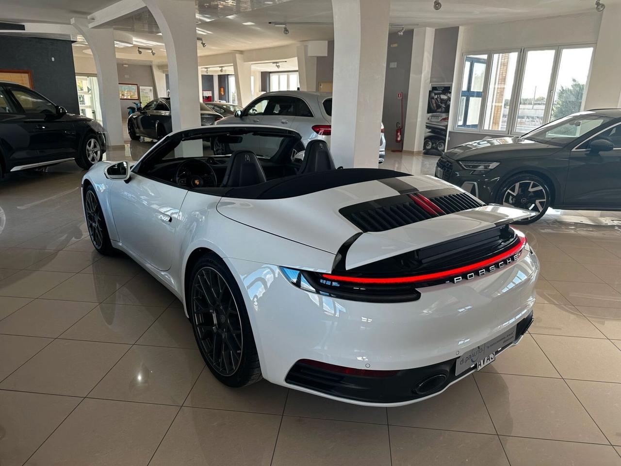 Porsche 911 Carrera Cabriolet