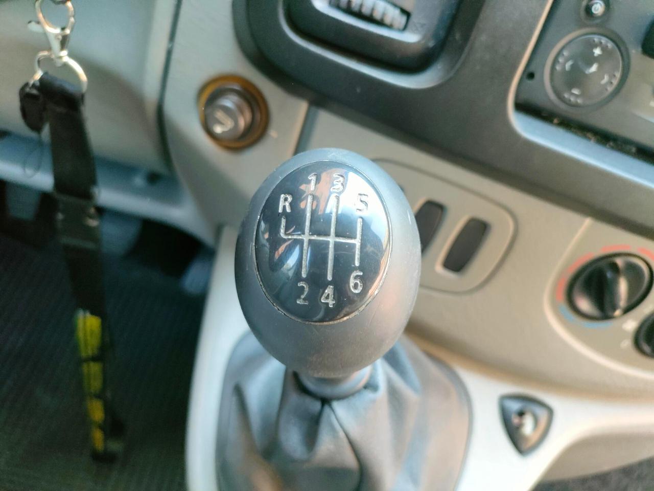 Renault Trafic 1.9 dCi IVA esclusa