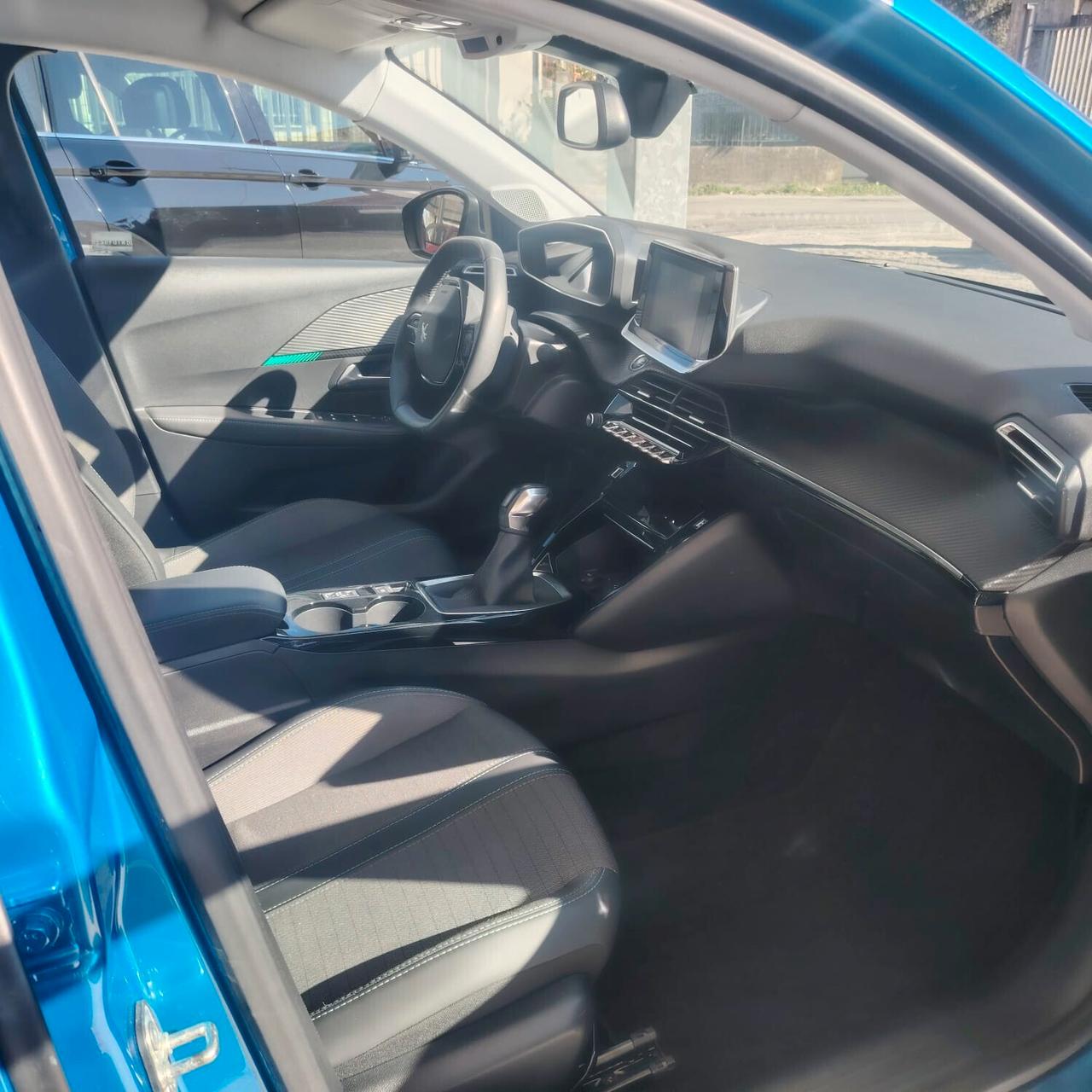 Peugeot 208 PureTech 75 Stop&Start 5 porte Like