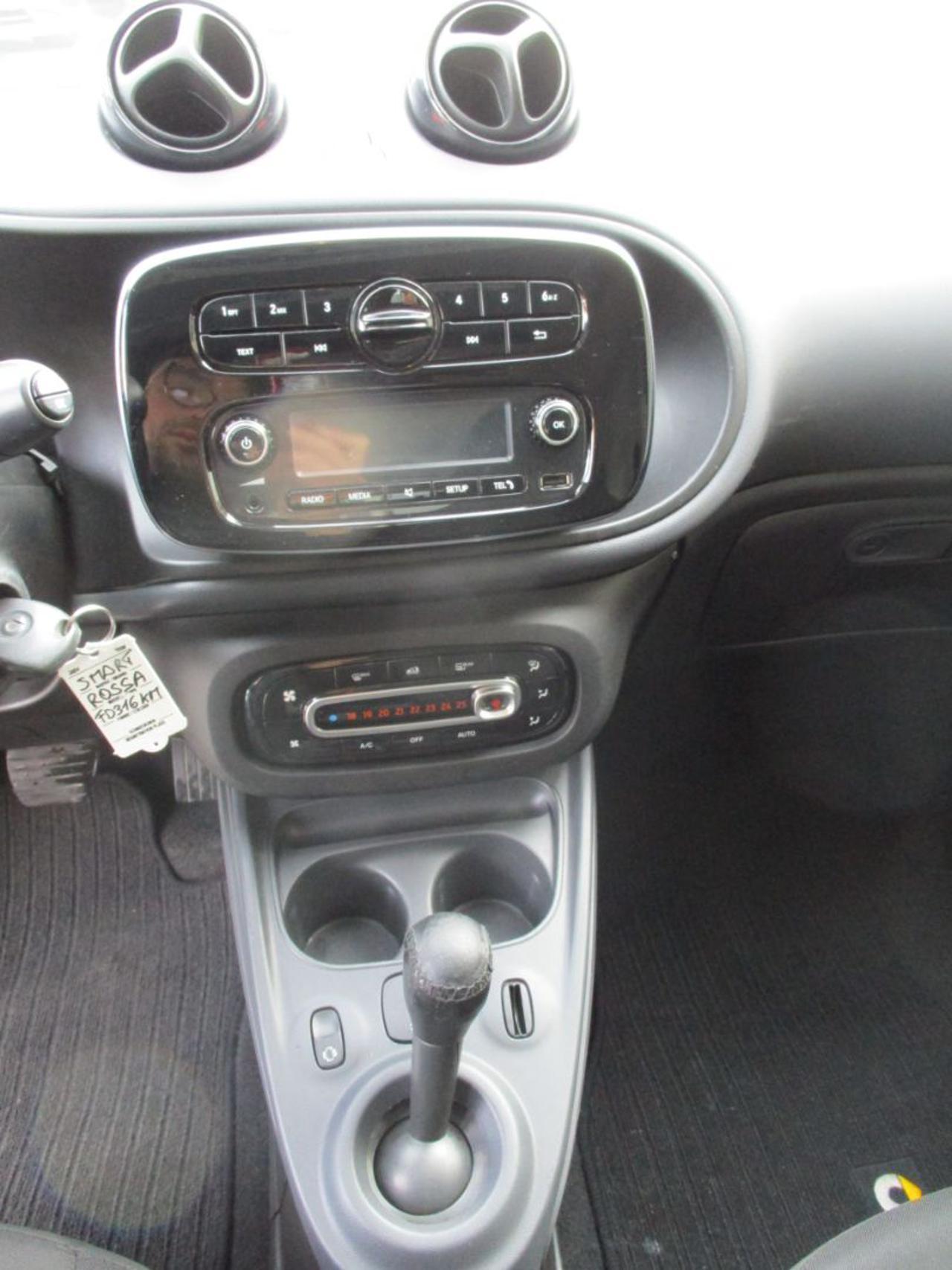 SMART FORTWO 70 1.0 twinamic Youngster