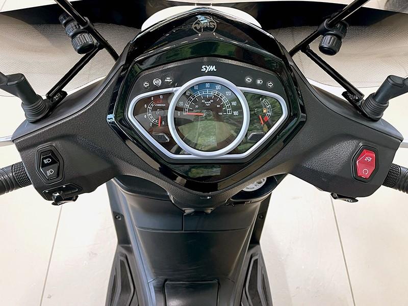 Sym HD 300