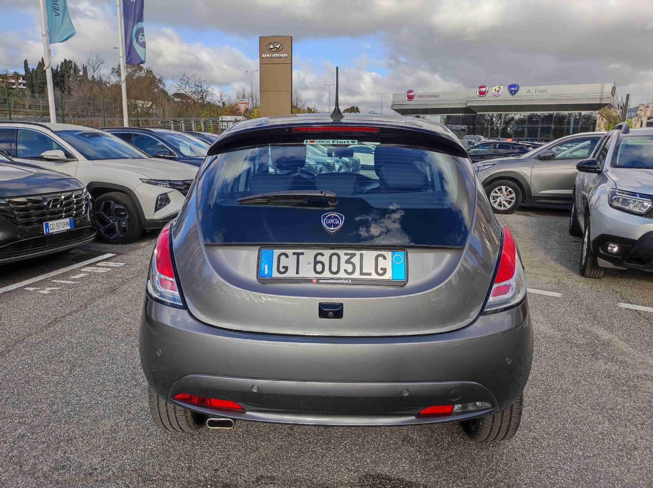 LANCIA Ypsilon III 2021 - Ypsilon 1.0 firefly hybrid Platino s&s 70cv