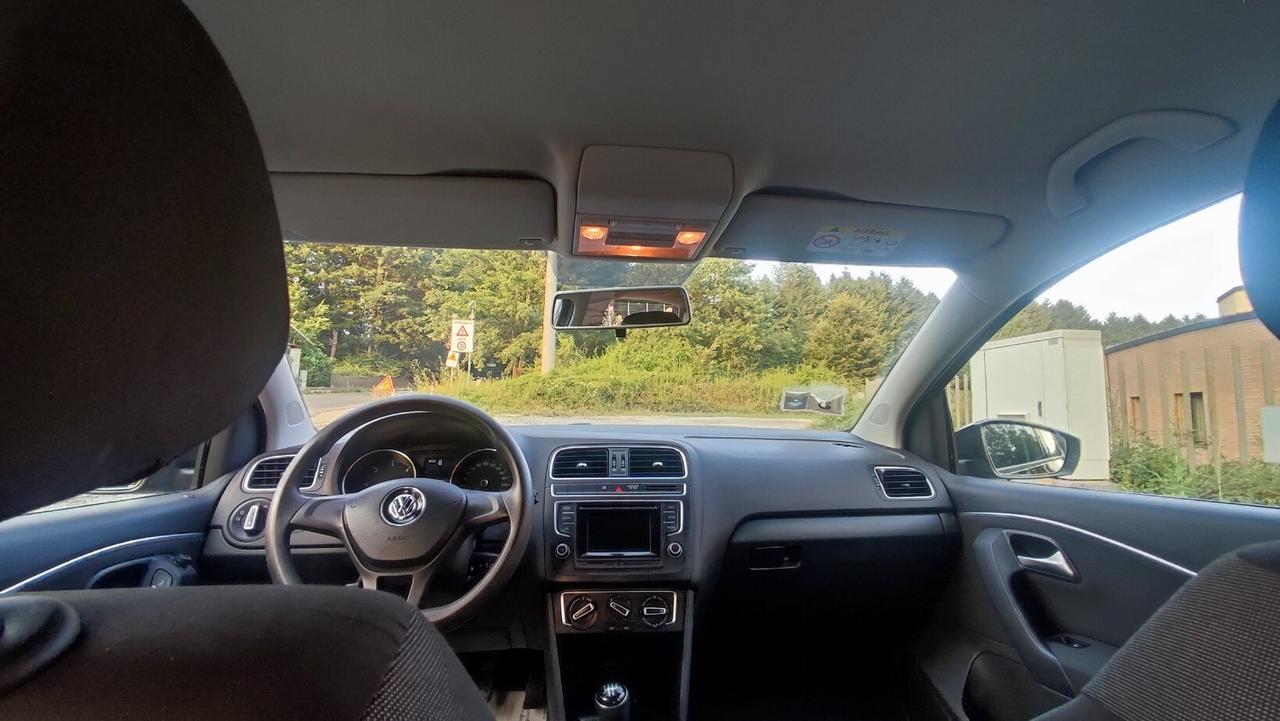 VOLKSWAGEN POLO 1.4 TDI CONFORTLINE 75 CV