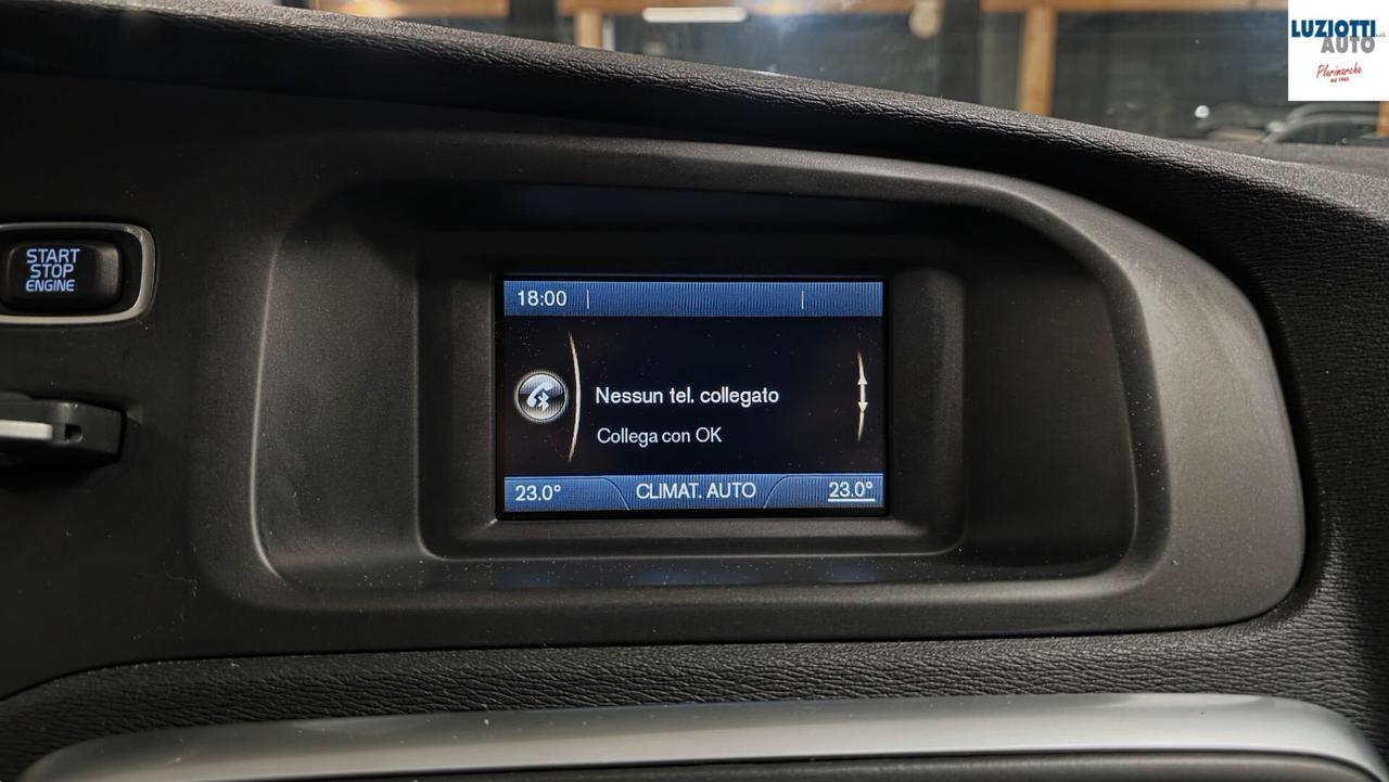 Volvo V40 Cross Country D2