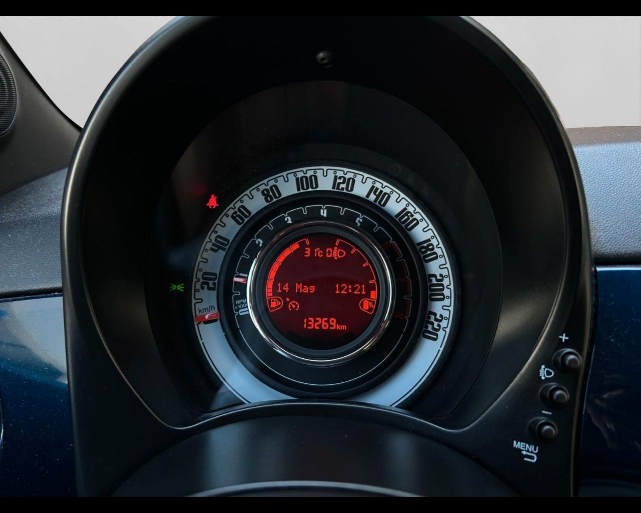 FIAT 500C III 2015 - 500C 1.0 hybrid Dolcevita 70cv