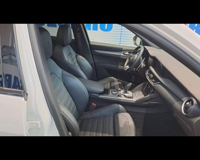 ALFA ROMEO Stelvio 2.2 t Veloce Q4 210cv auto