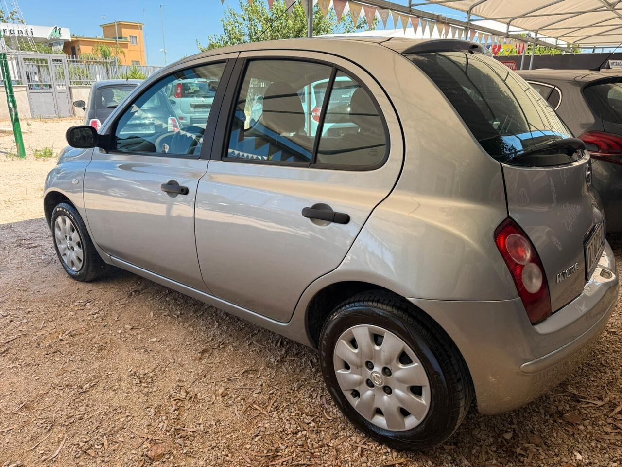 Nissan Micra 1.2 12V 5 porte Visia